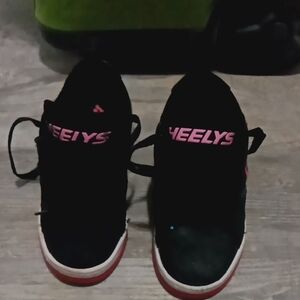 Heelys Black with Pink Accents